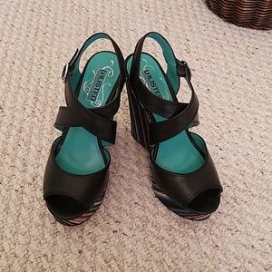 Unlisted by Kenneth Cole Wedges